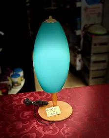 Lampada vetro azzurra altezza 54 cm