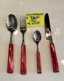Set posate 24 pz manico rosso