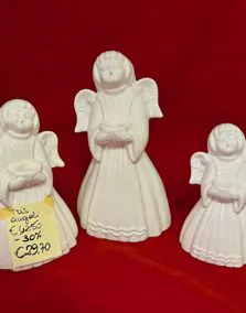 Tris statuette angeli ceramica dimensioni 17cm - 22cm - 28cm