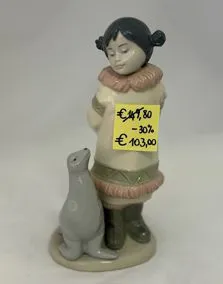 Statua ceramica NADAL bambina e foca, altezza 23cm
