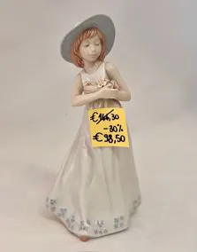 Statua ceramica NADAL ragazza, altezza 21cm