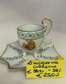 Tazzina con piattino porcellana LIMOGES da collezione