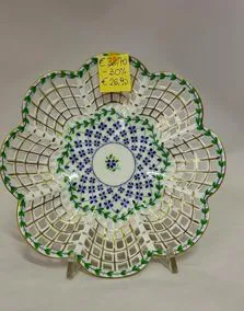 Piattino centrotavola traforato porcellana