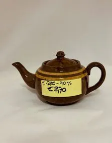 Teiera porcellana marrone 