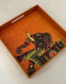 Vassoio legno arancione elefante, 30x30 cm