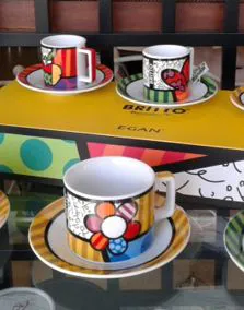 Tazzine Egan collezione Britto