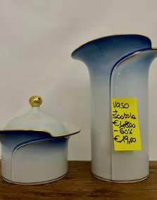 Set vaso (h 21cm) e scatola (h 14cm) in porcellana
