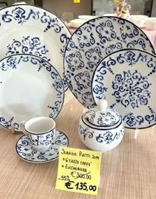 Servizio piatti 20 pezzi + 6 tazzine caffè + zuccheriera porcellana